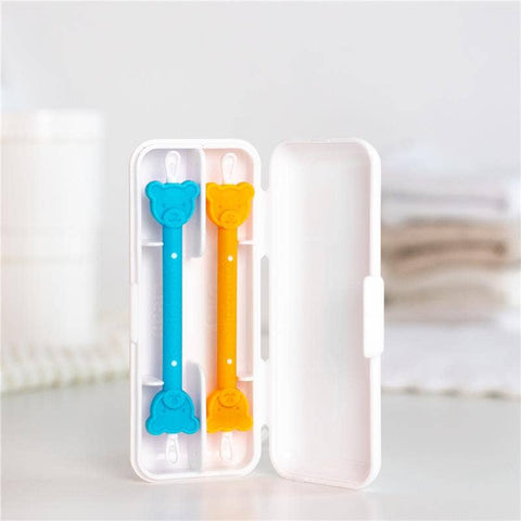 Oogiebear - Booger and Ear Wax Pickers - Orange/Blue