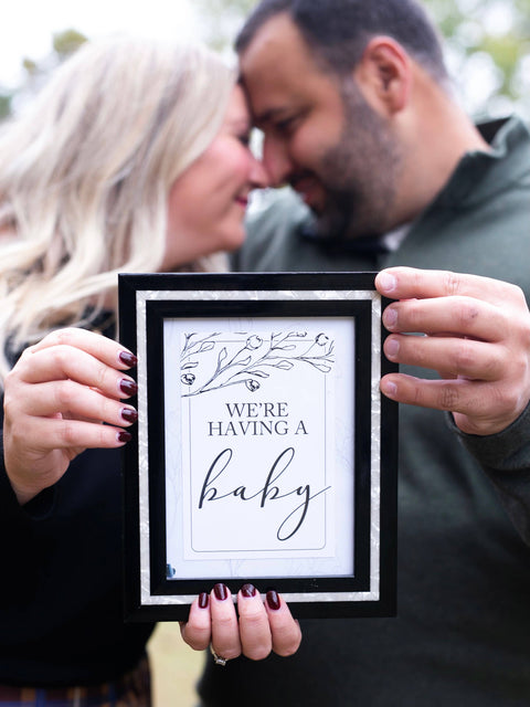 Pregnancy Milestone Cards, Baby Announcement & Reveal