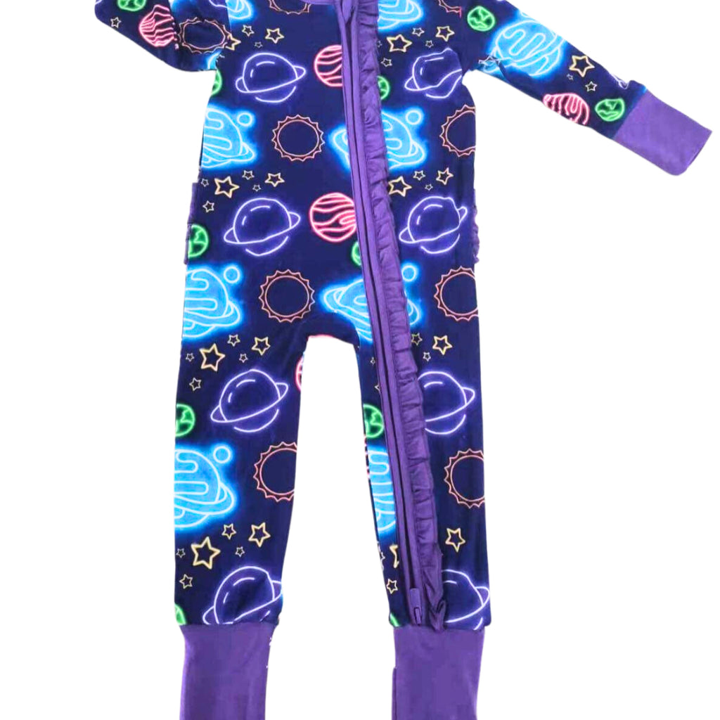 Snuggle Bums - Convertible Ruffle Footie - Out Of This World